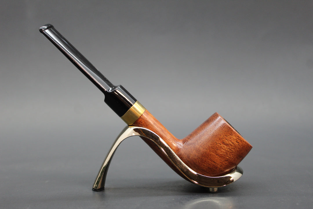 Rosewood Canadian Pipe w/Gold Ring